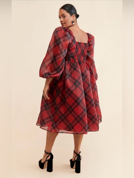 Anthropologie Dresses & Skirts - Anthropologie Eloquii Plaid Puff Sleeve Midi Dress